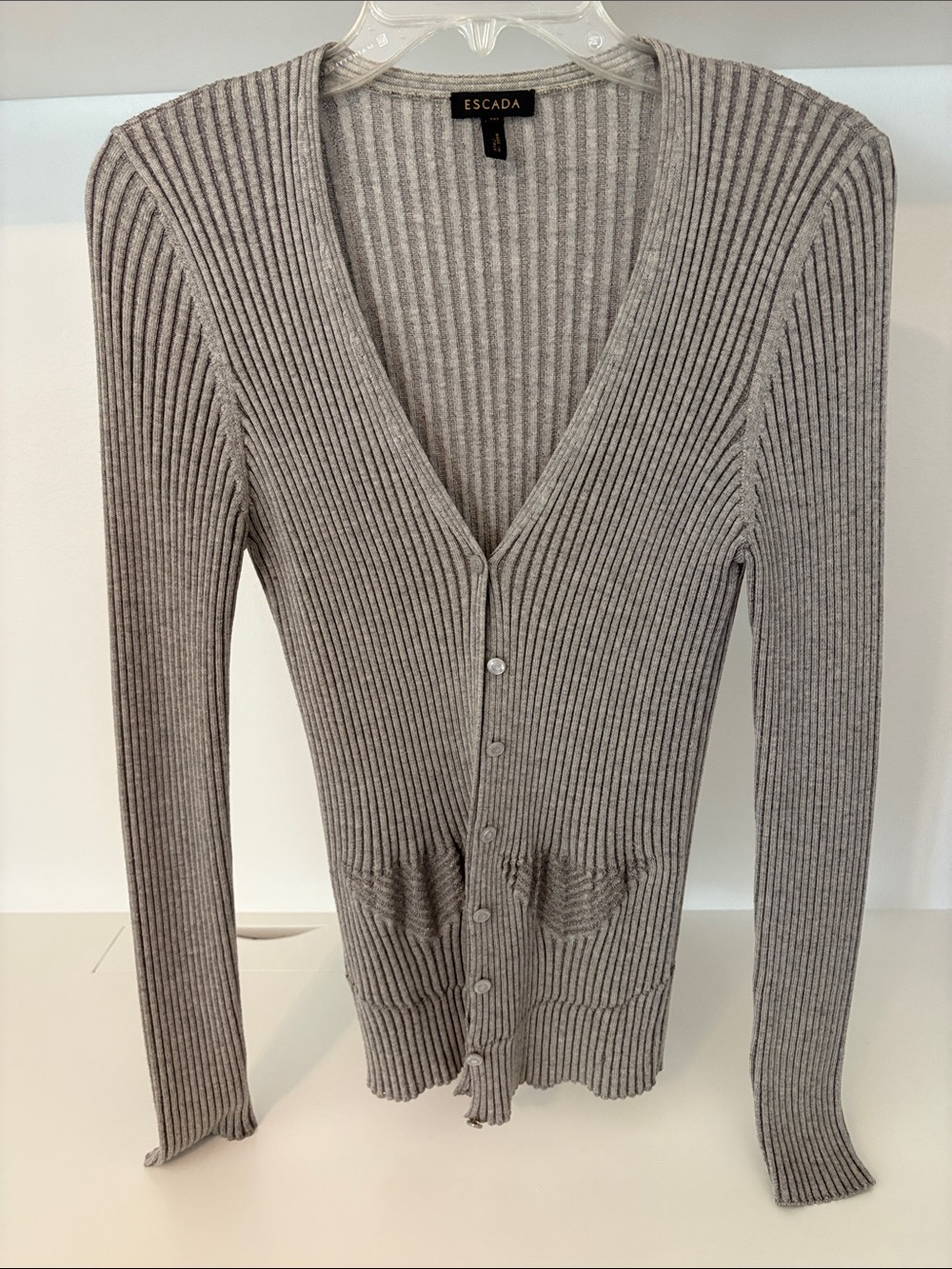 Escada Slim Ribbed V-Neck Button-Front Cardigan in Light Gray
